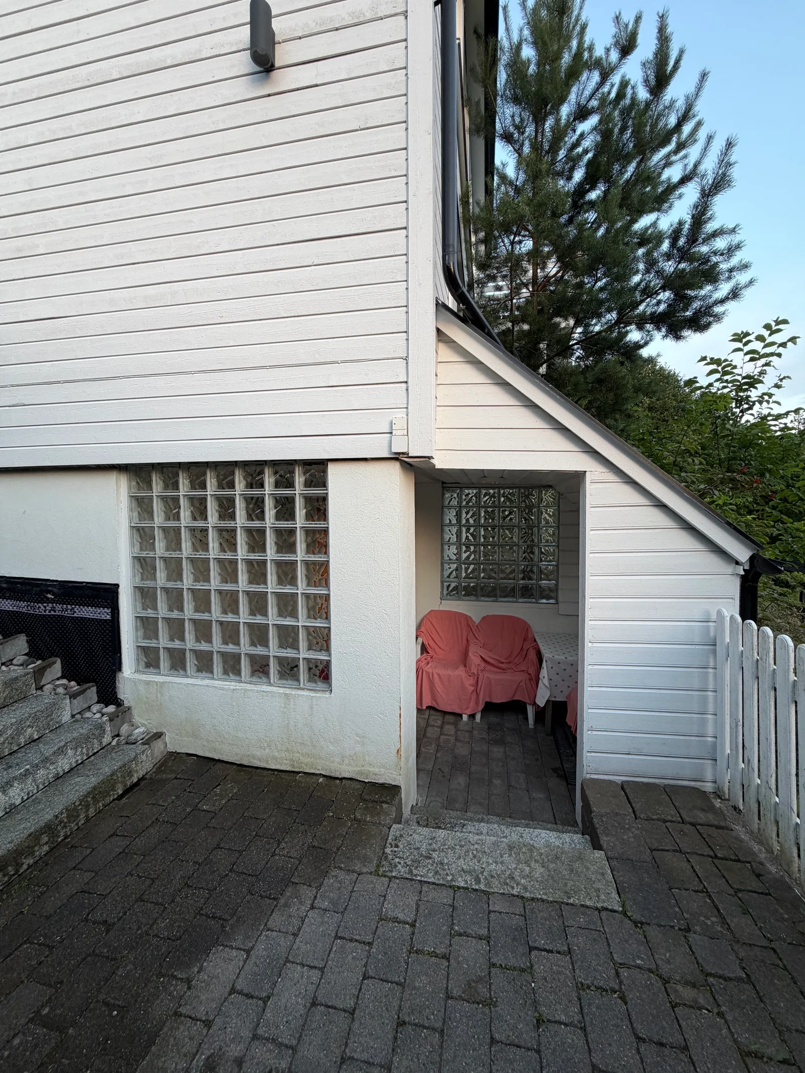 Photo 5