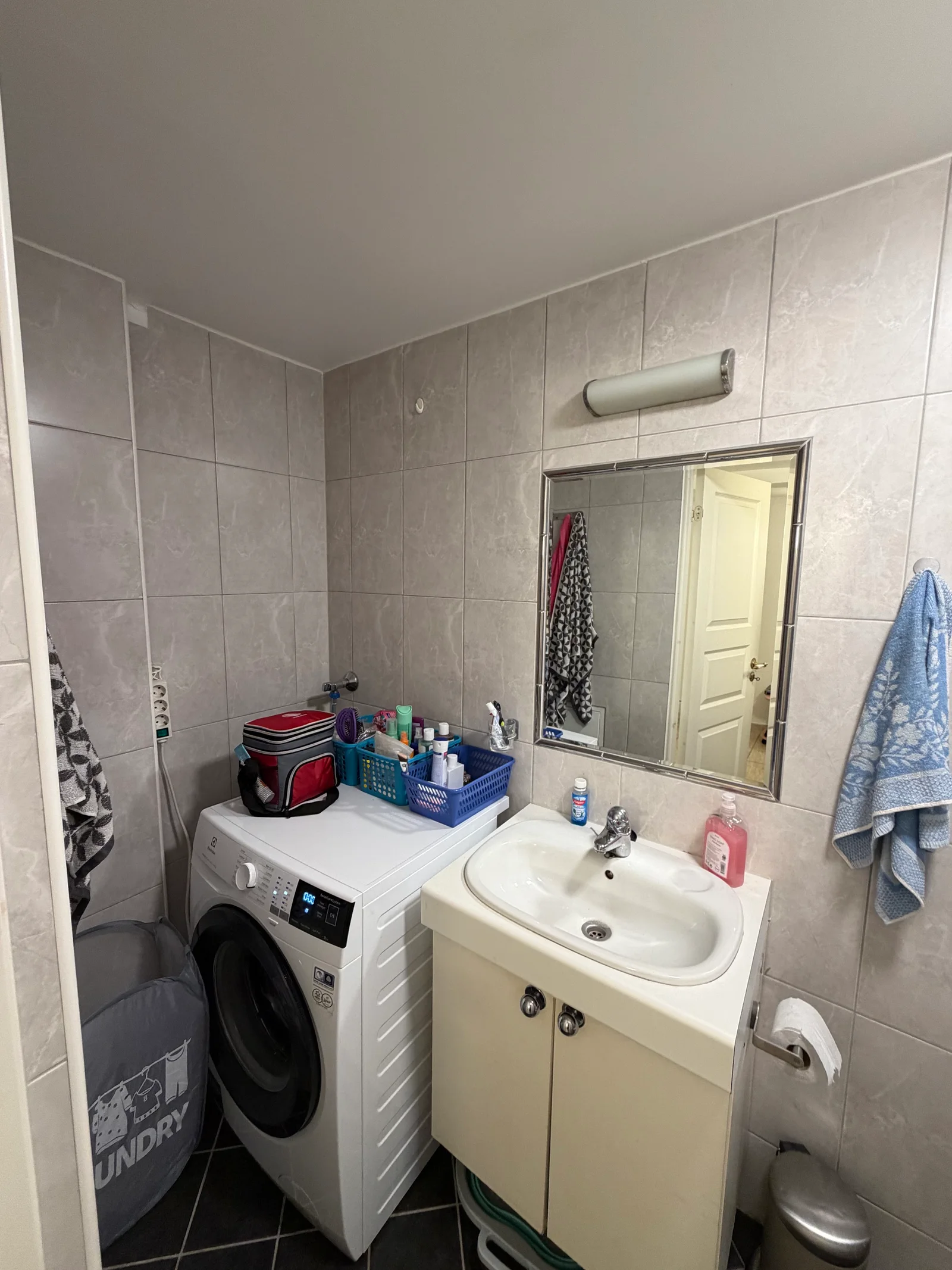 Photo 12