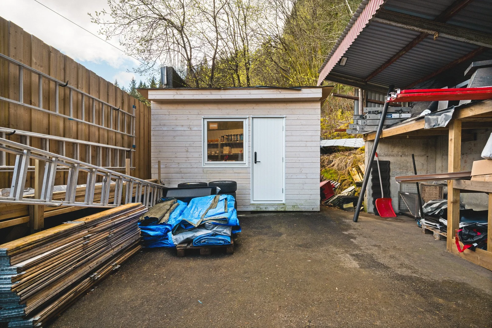 Photo 18