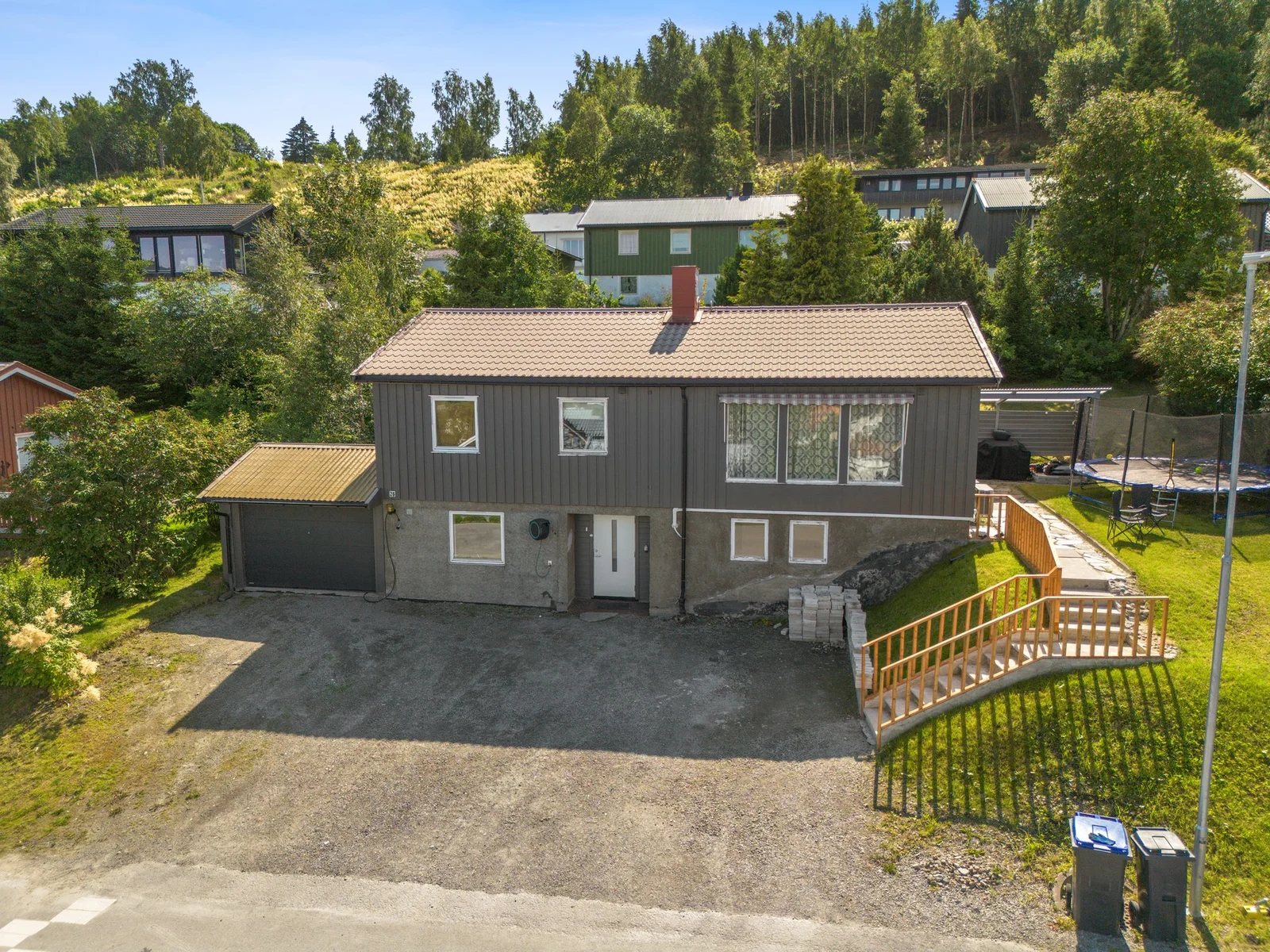 Listing photo