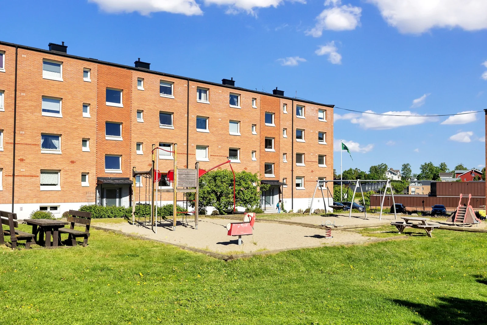 Photo 25