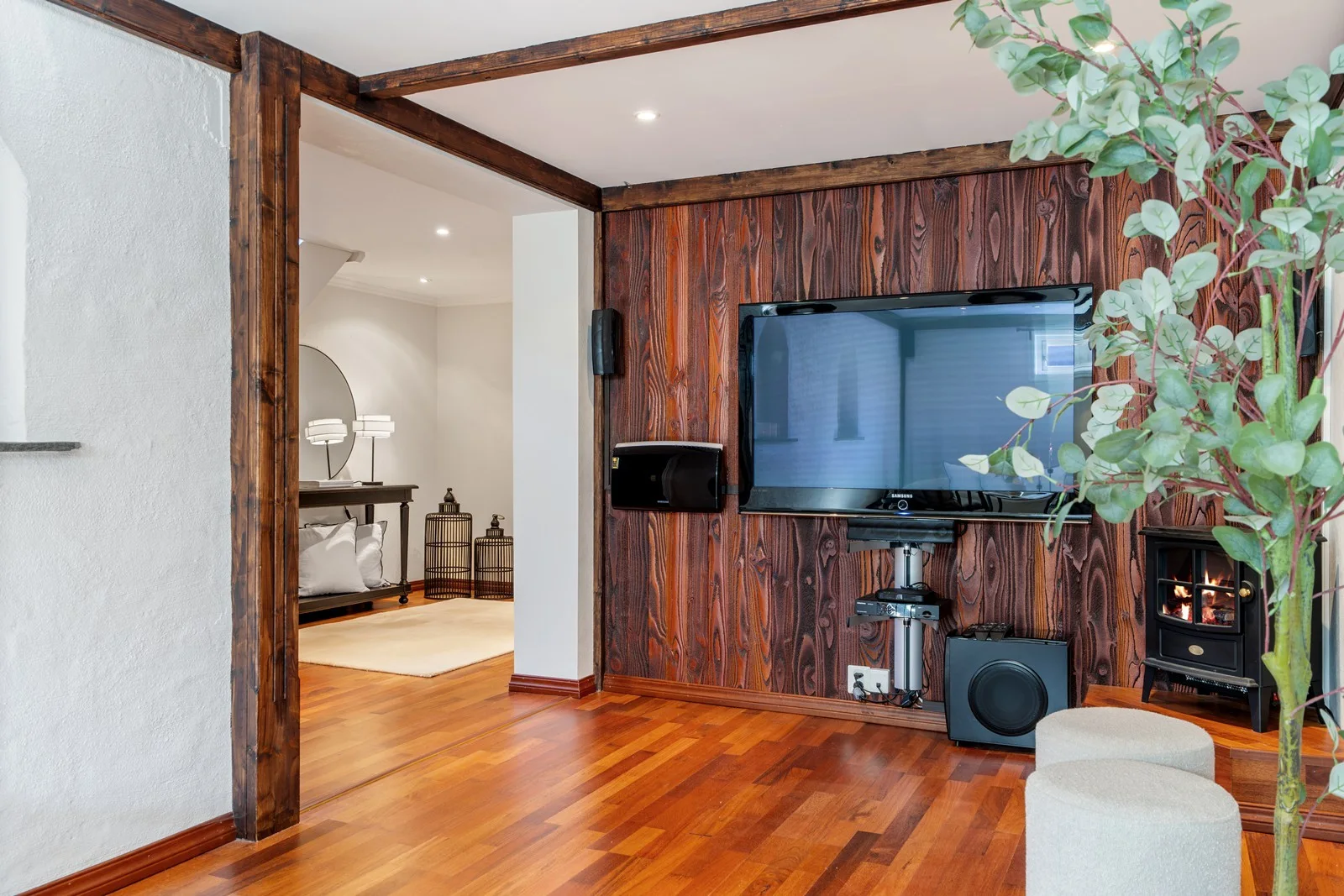 Photo 44