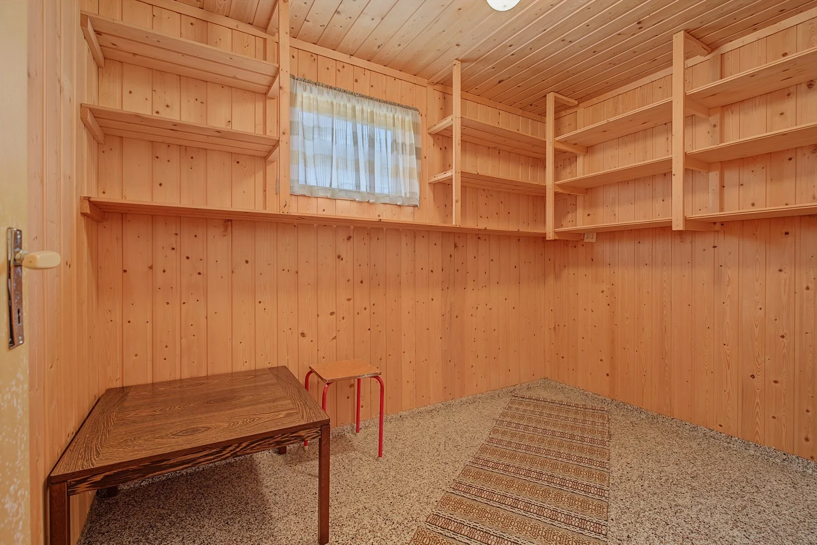 Photo 42