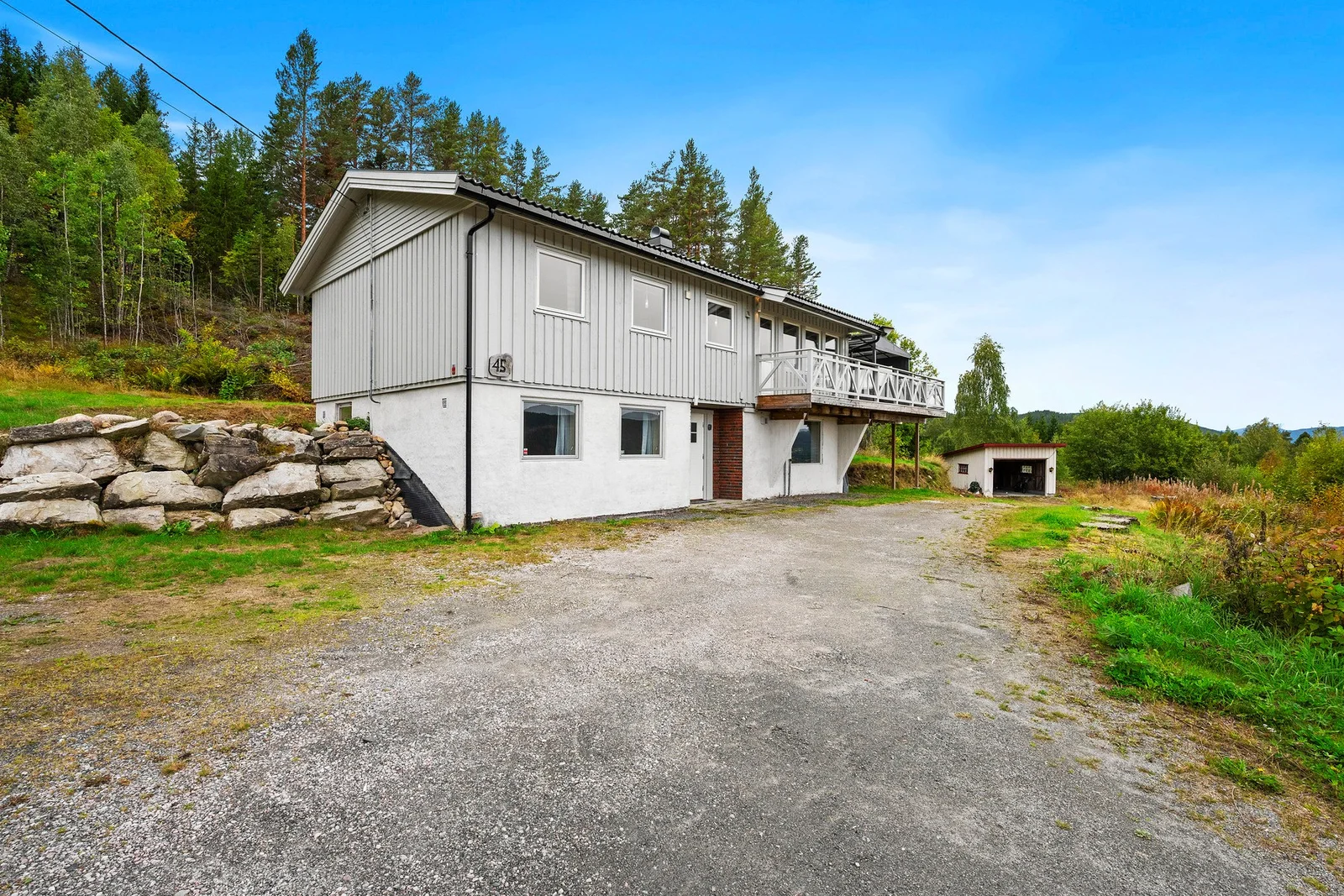 Listing photo