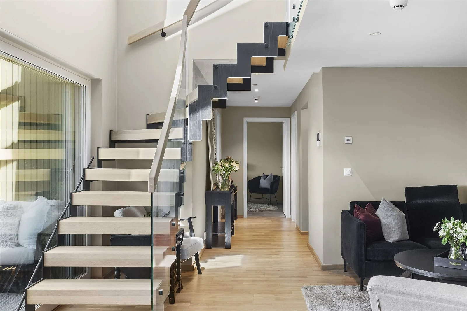 Photo 34