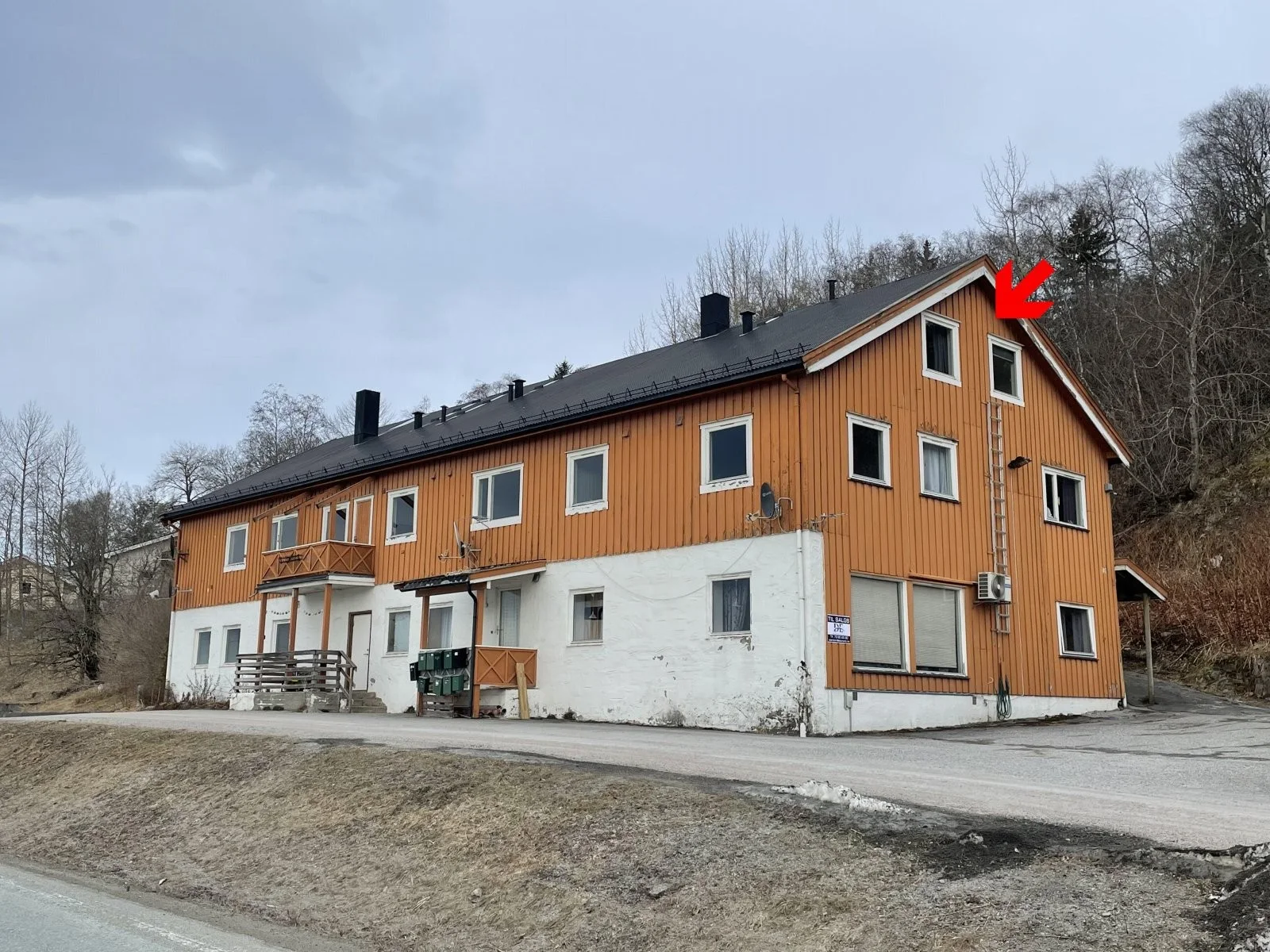 Listing photo