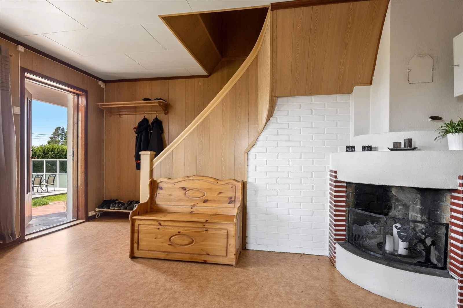 Photo 6