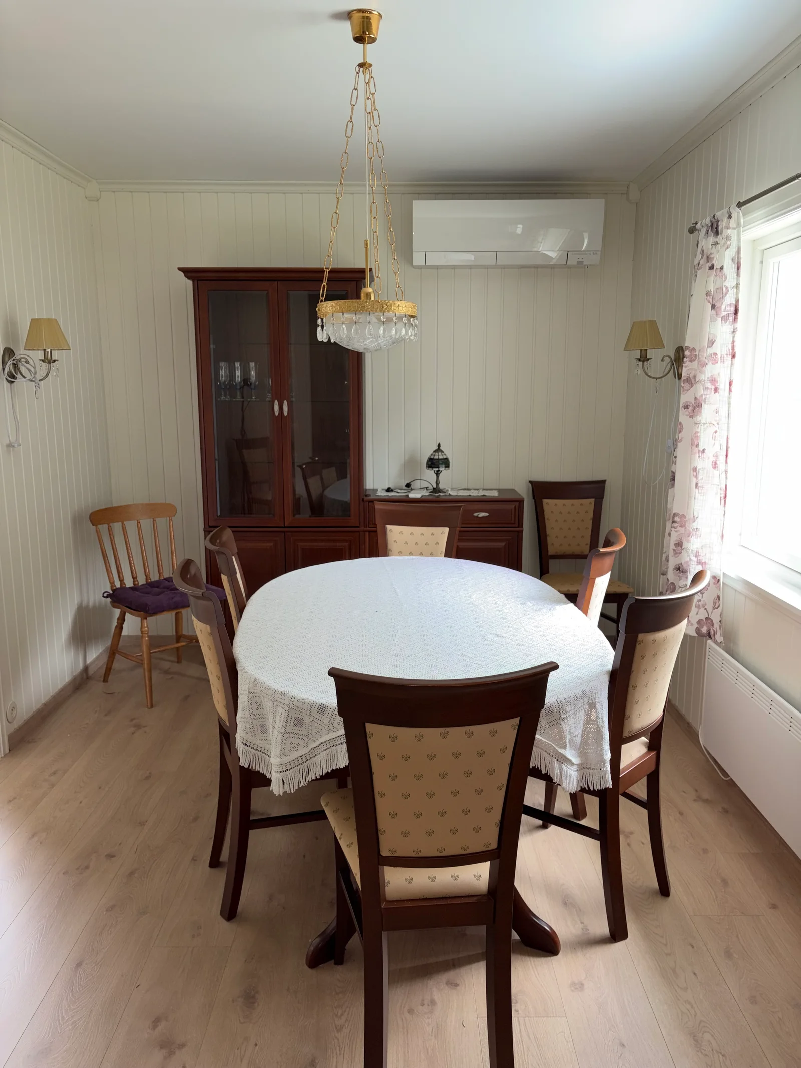 Photo 6