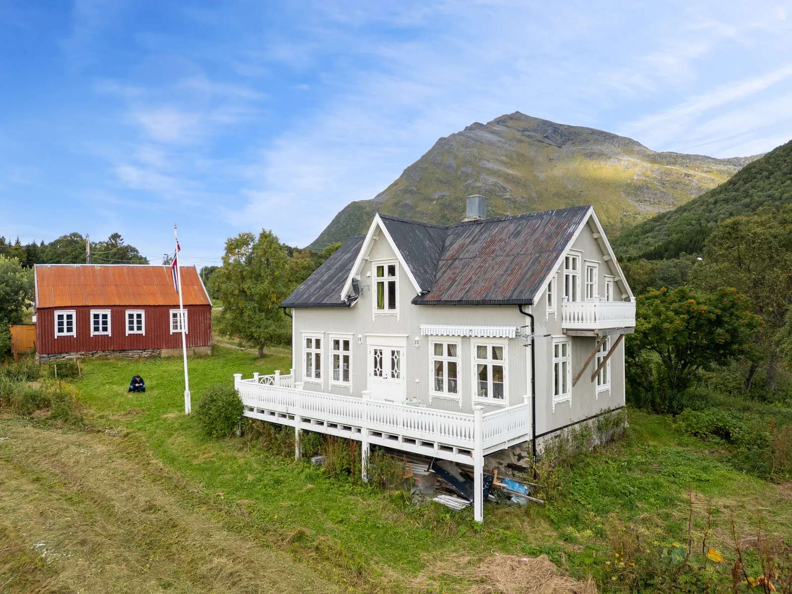Listing photo
