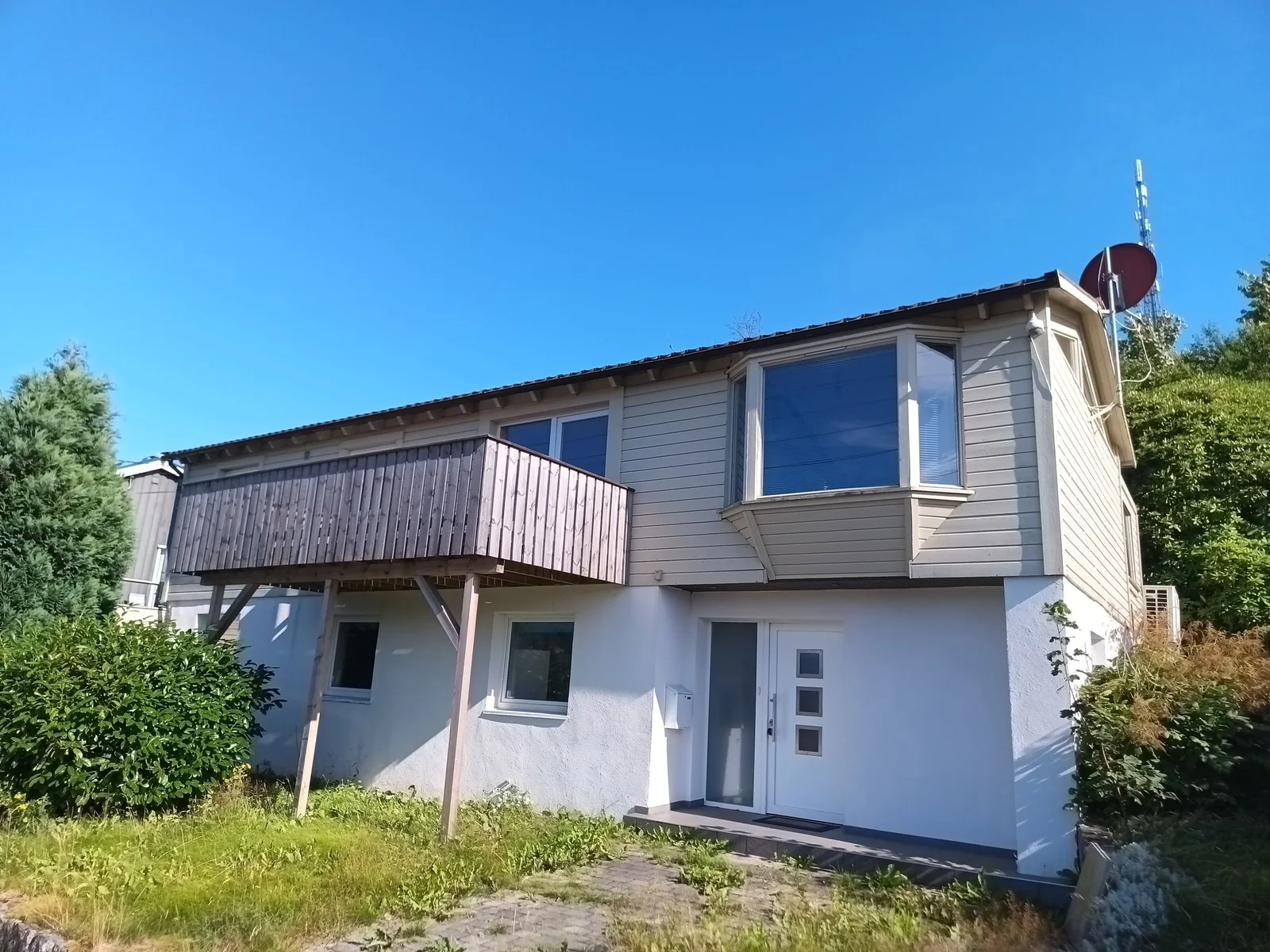Listing photo