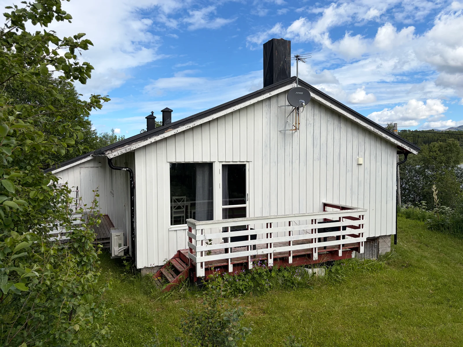 Photo 10