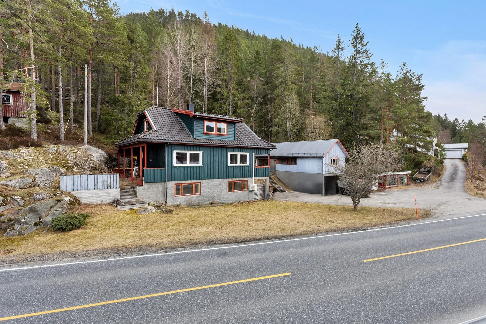 Listing photo