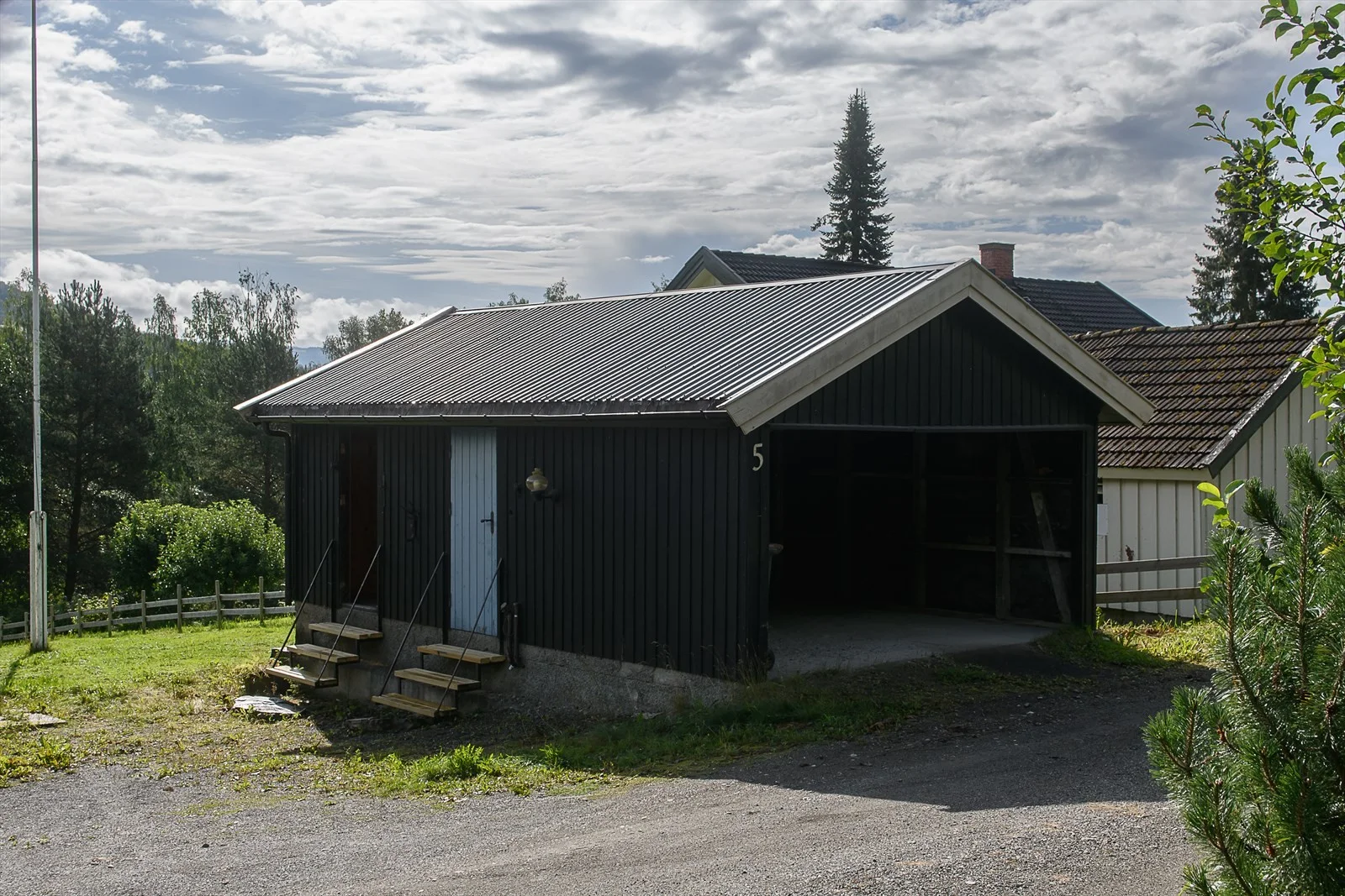 Photo 36