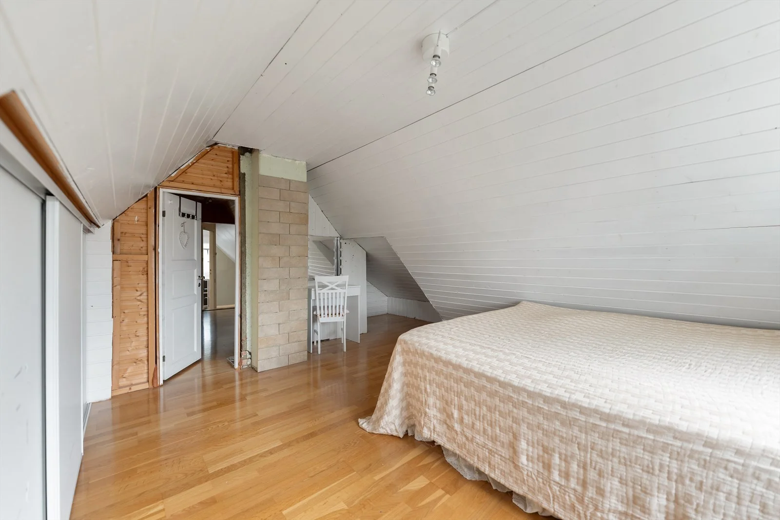 Photo 39