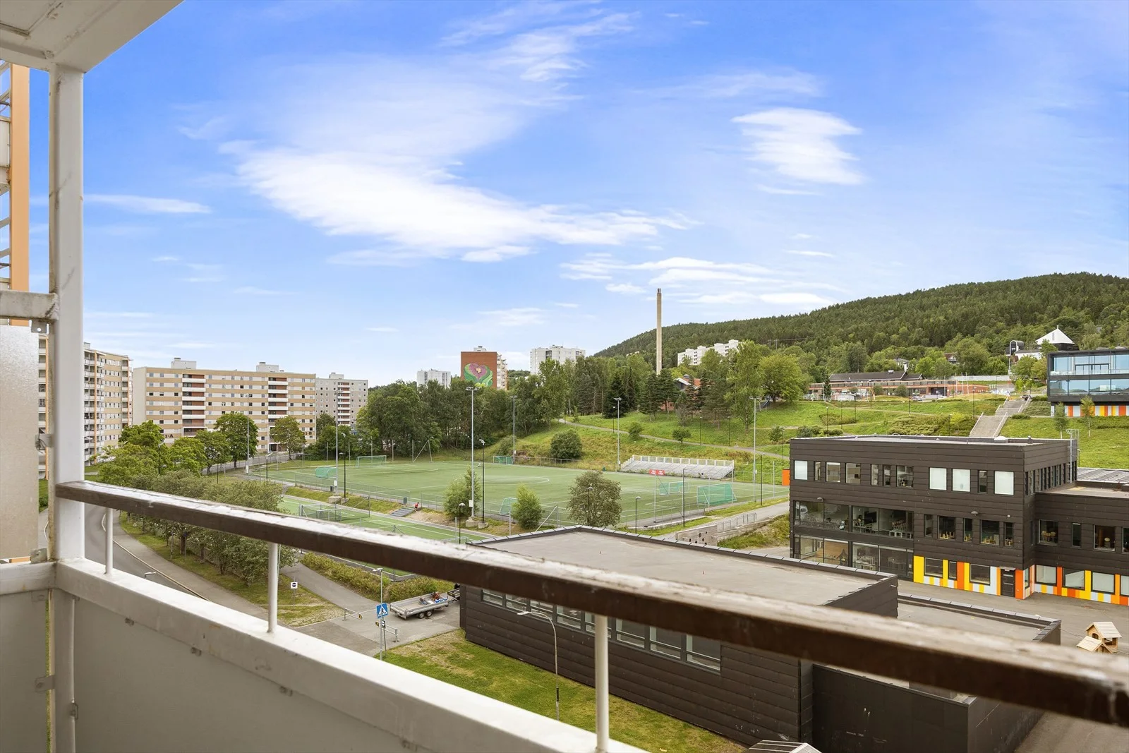 Photo 10