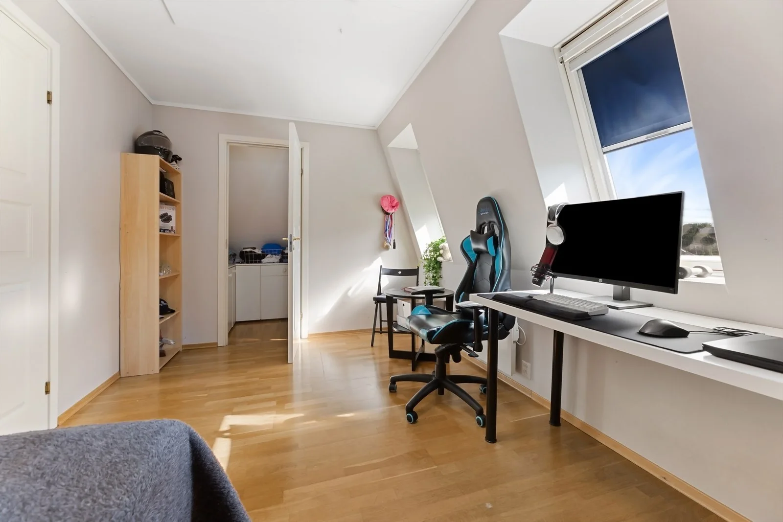 Photo 65