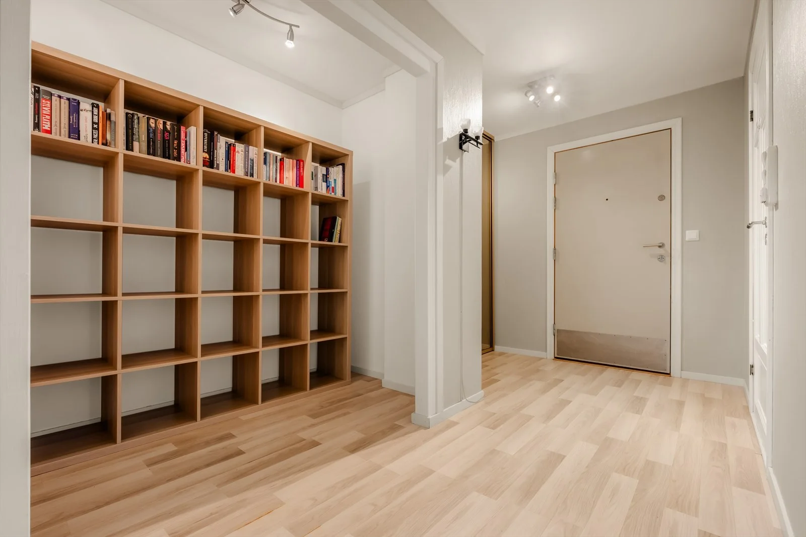 Photo 23