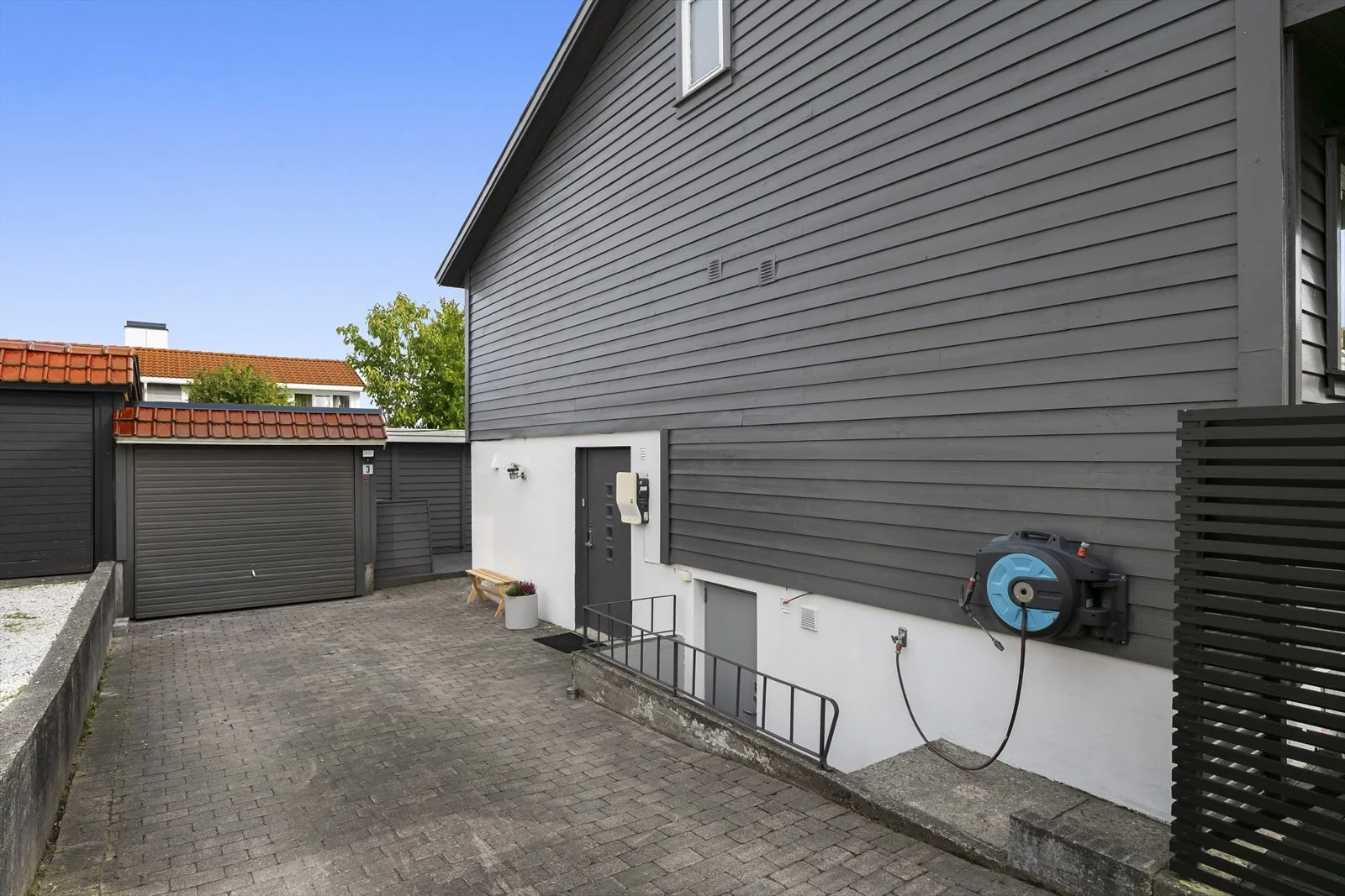 Photo 42