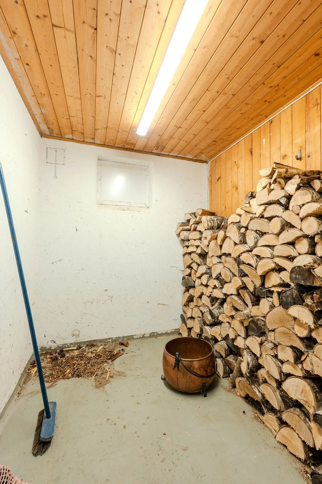 Photo 48
