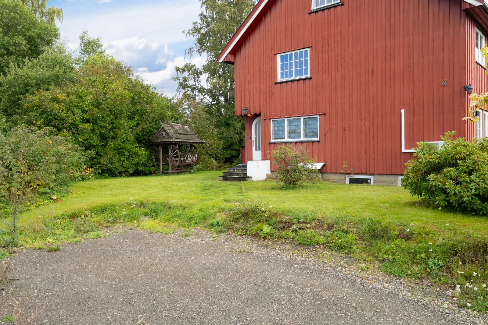 Photo 46