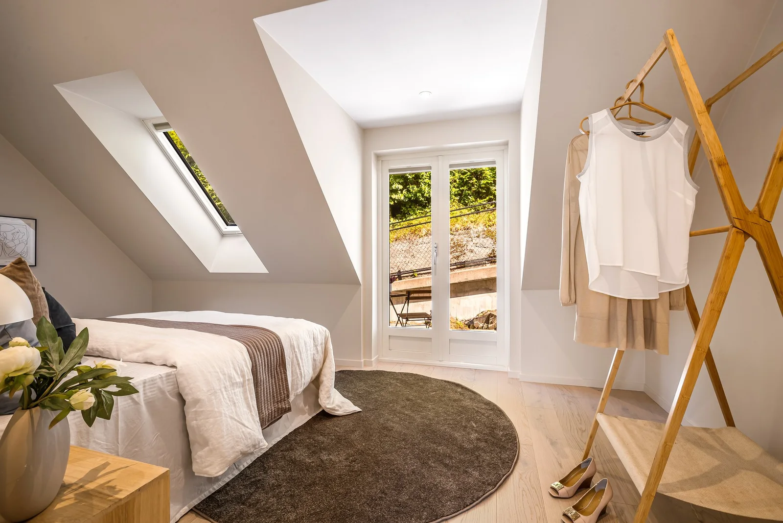 Photo 43