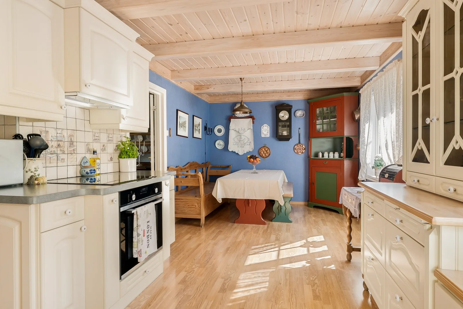 Photo 21