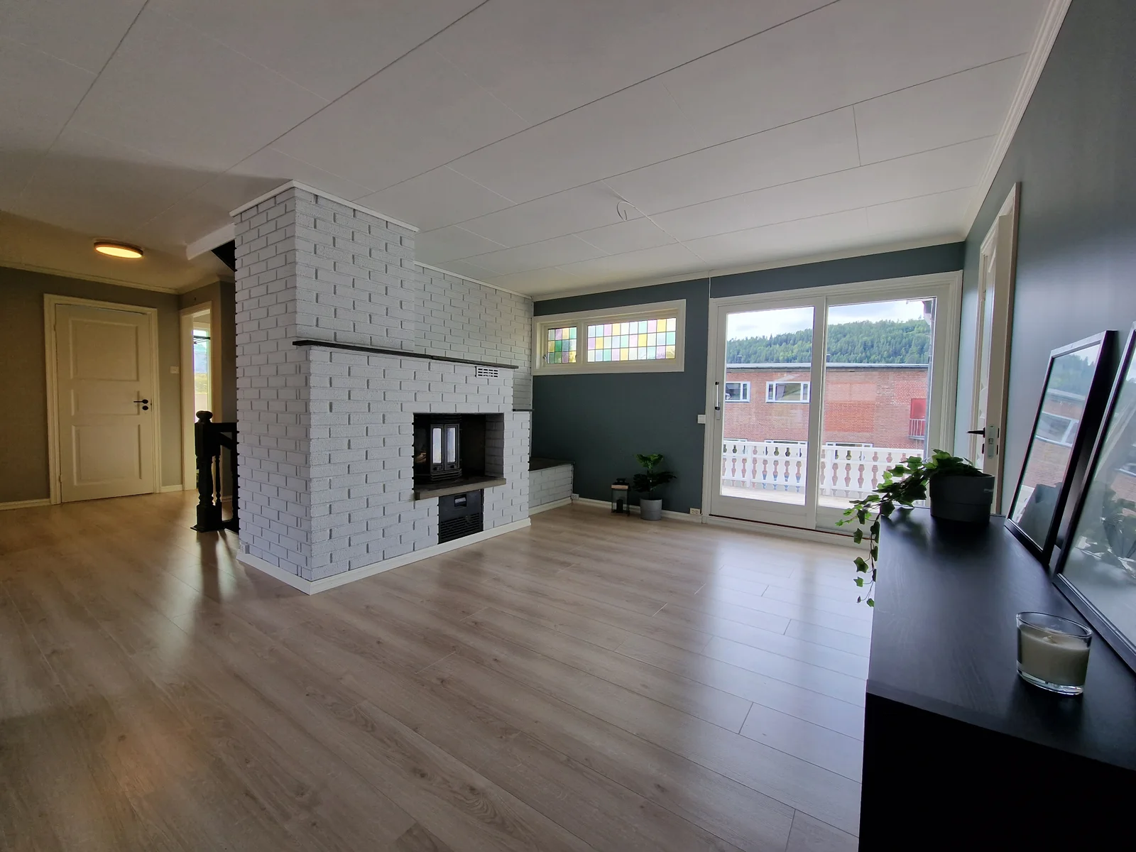 Photo 8