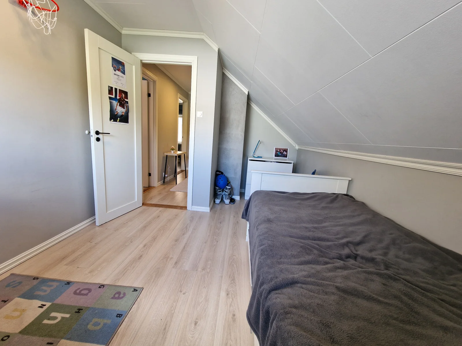Photo 23