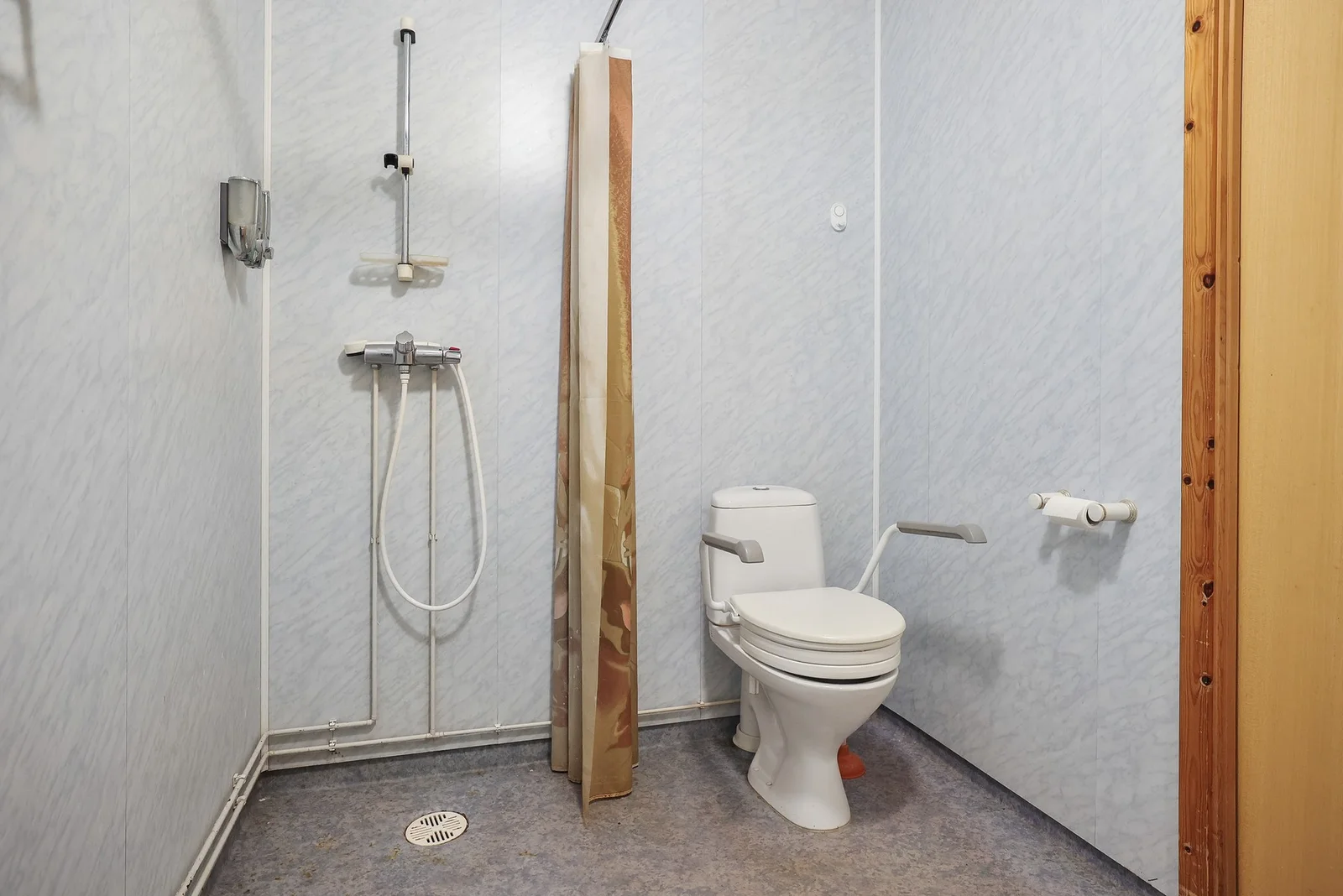Photo 11