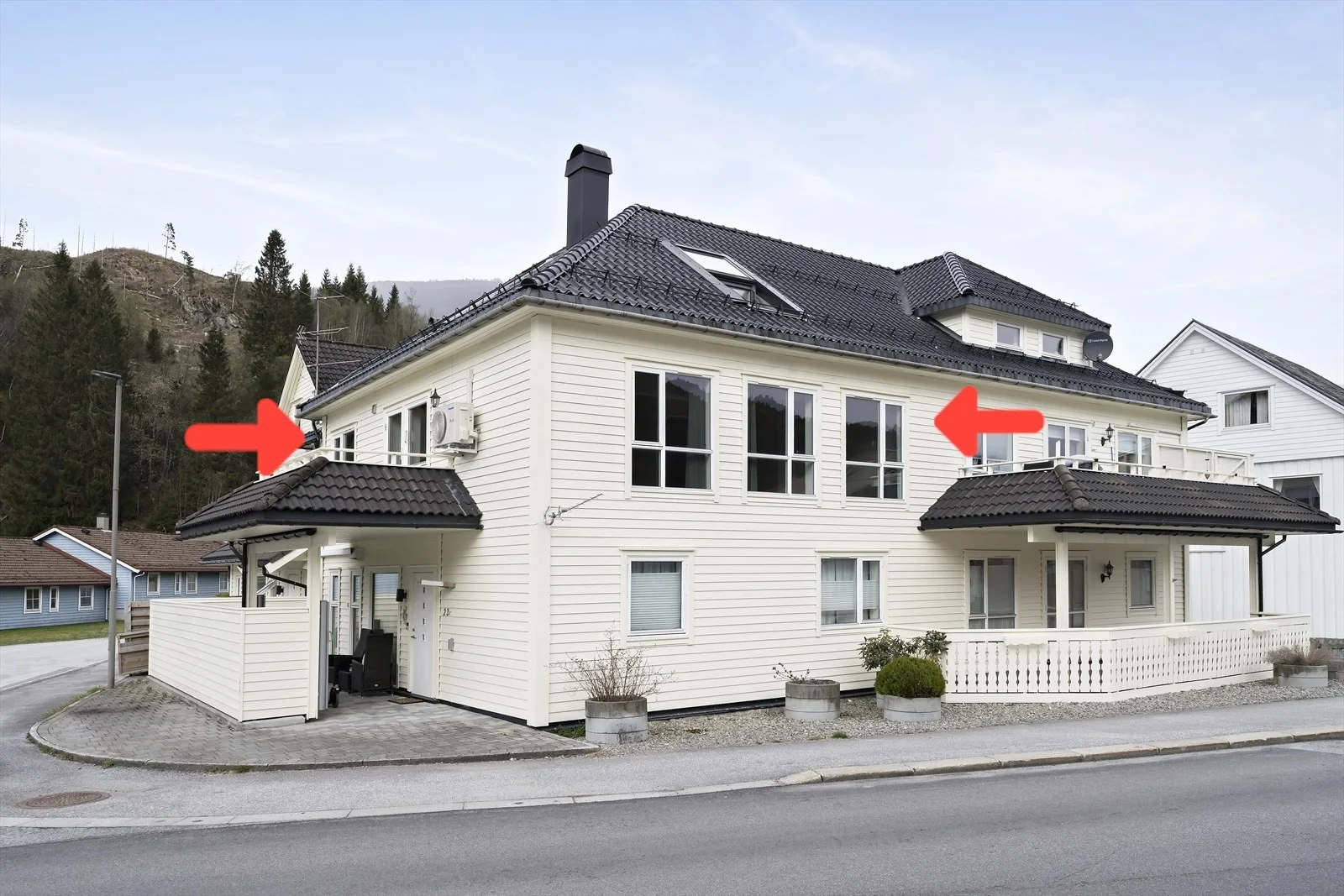 Listing photo