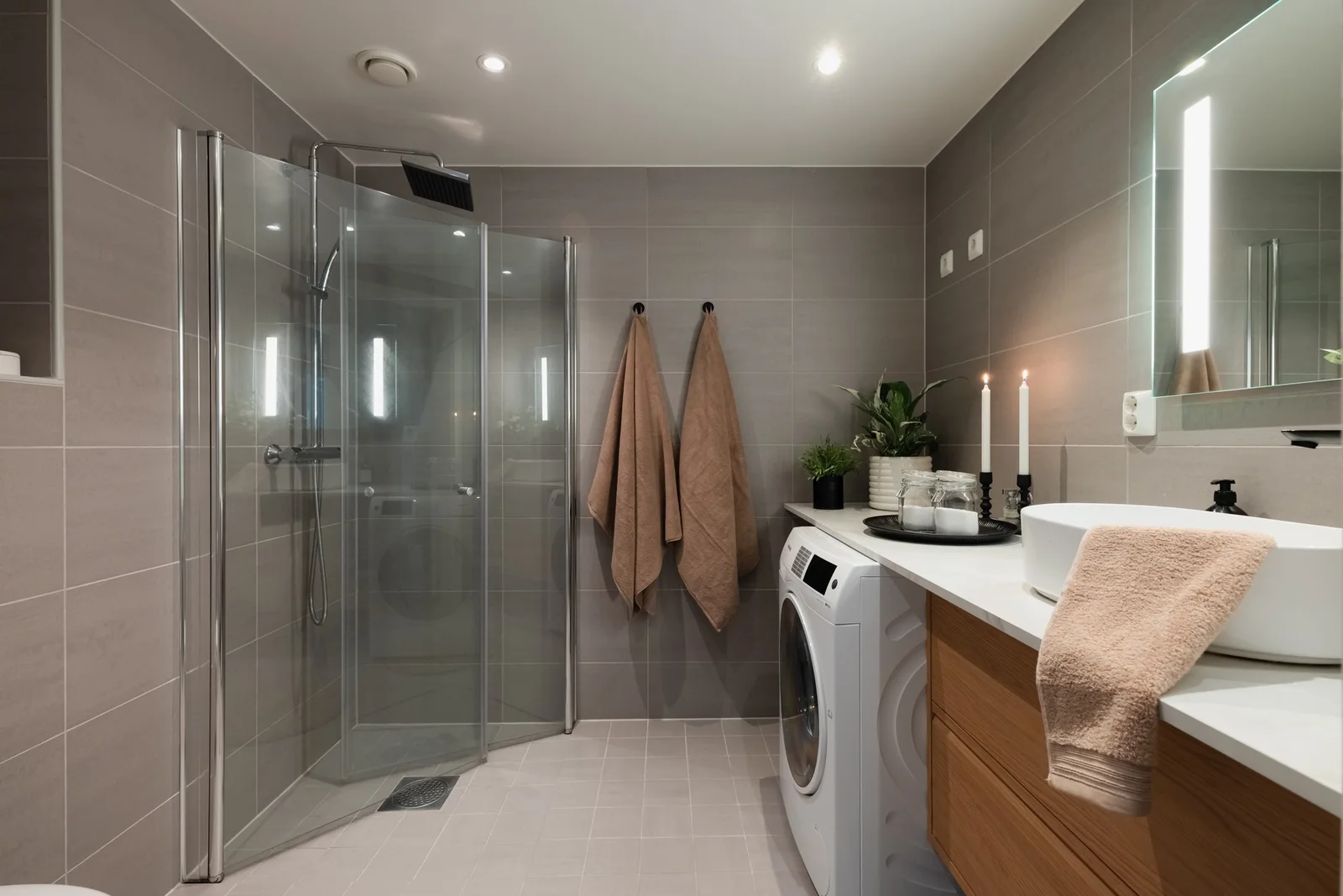 Photo 32