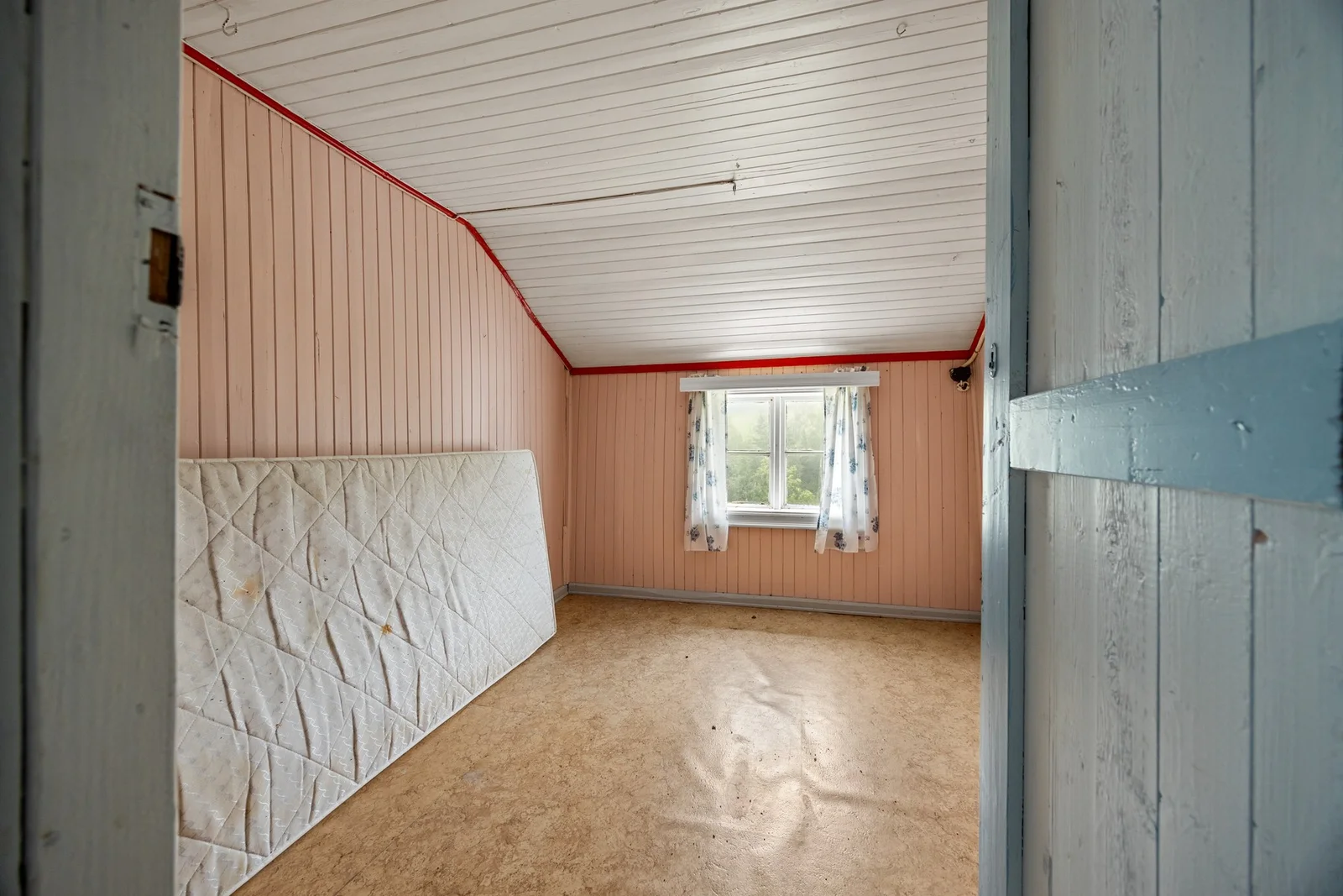 Photo 44