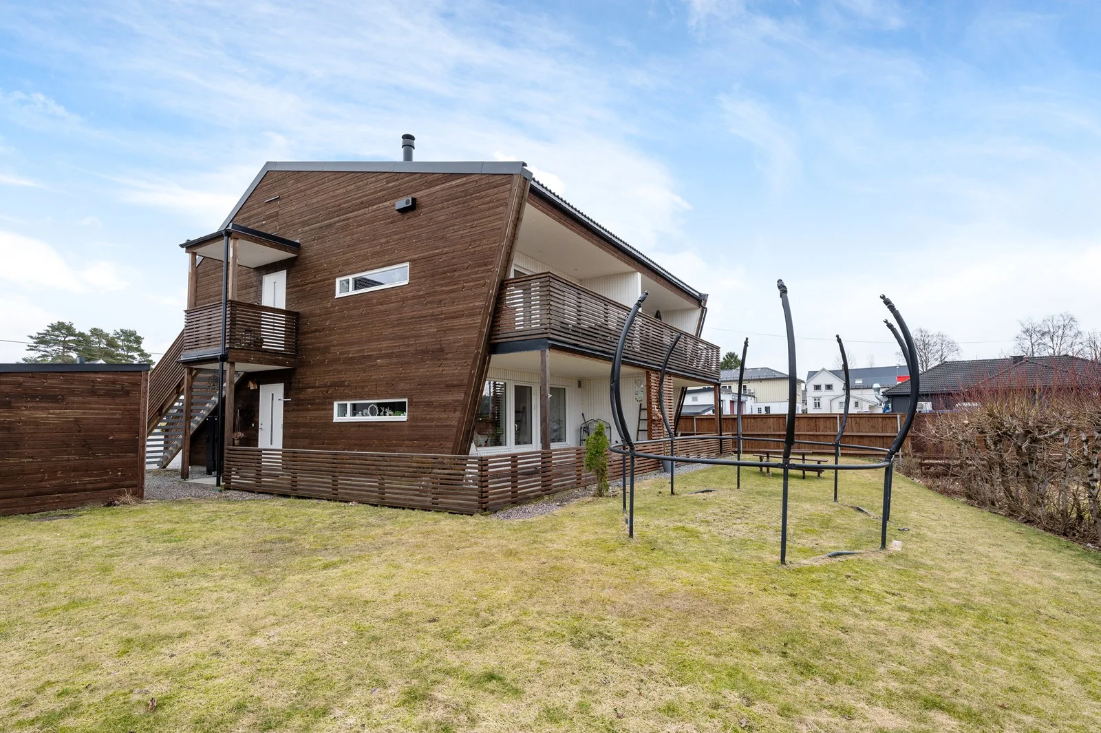 Listing photo