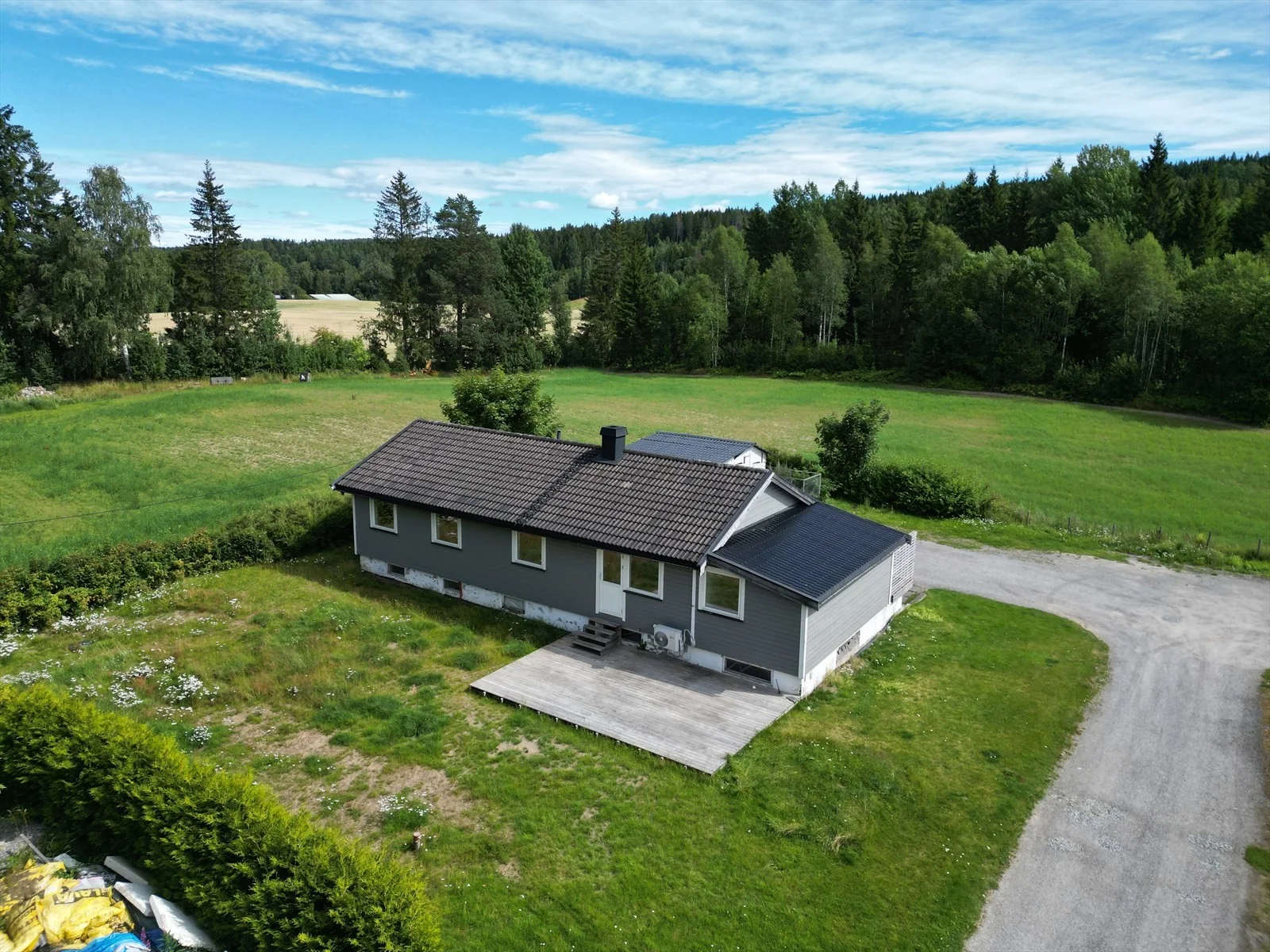 Listing photo