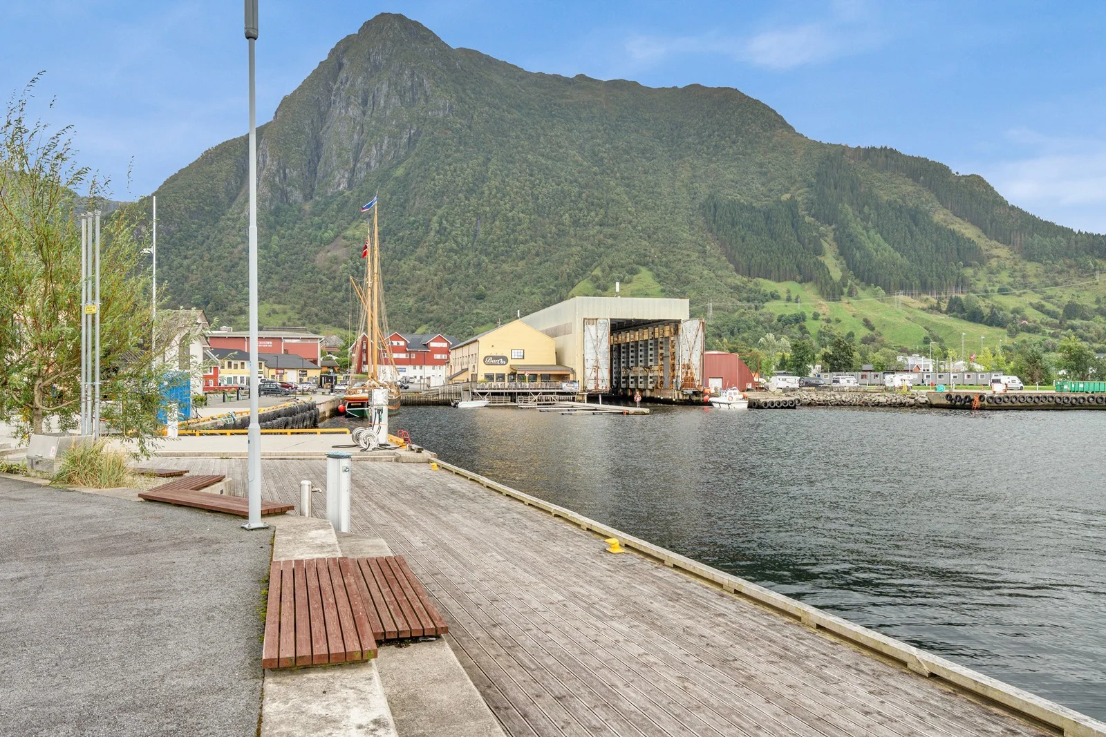 Photo 48