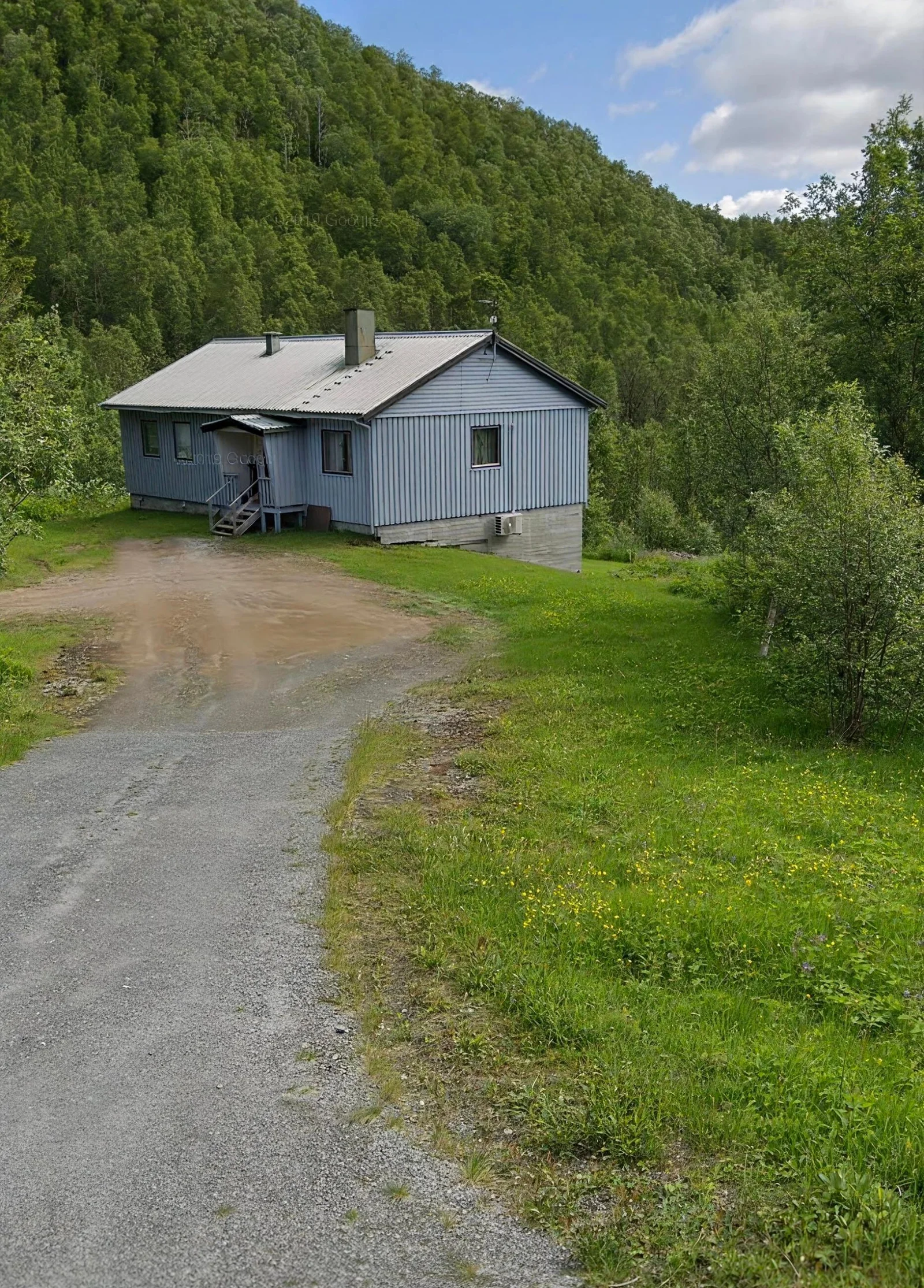 Listing photo