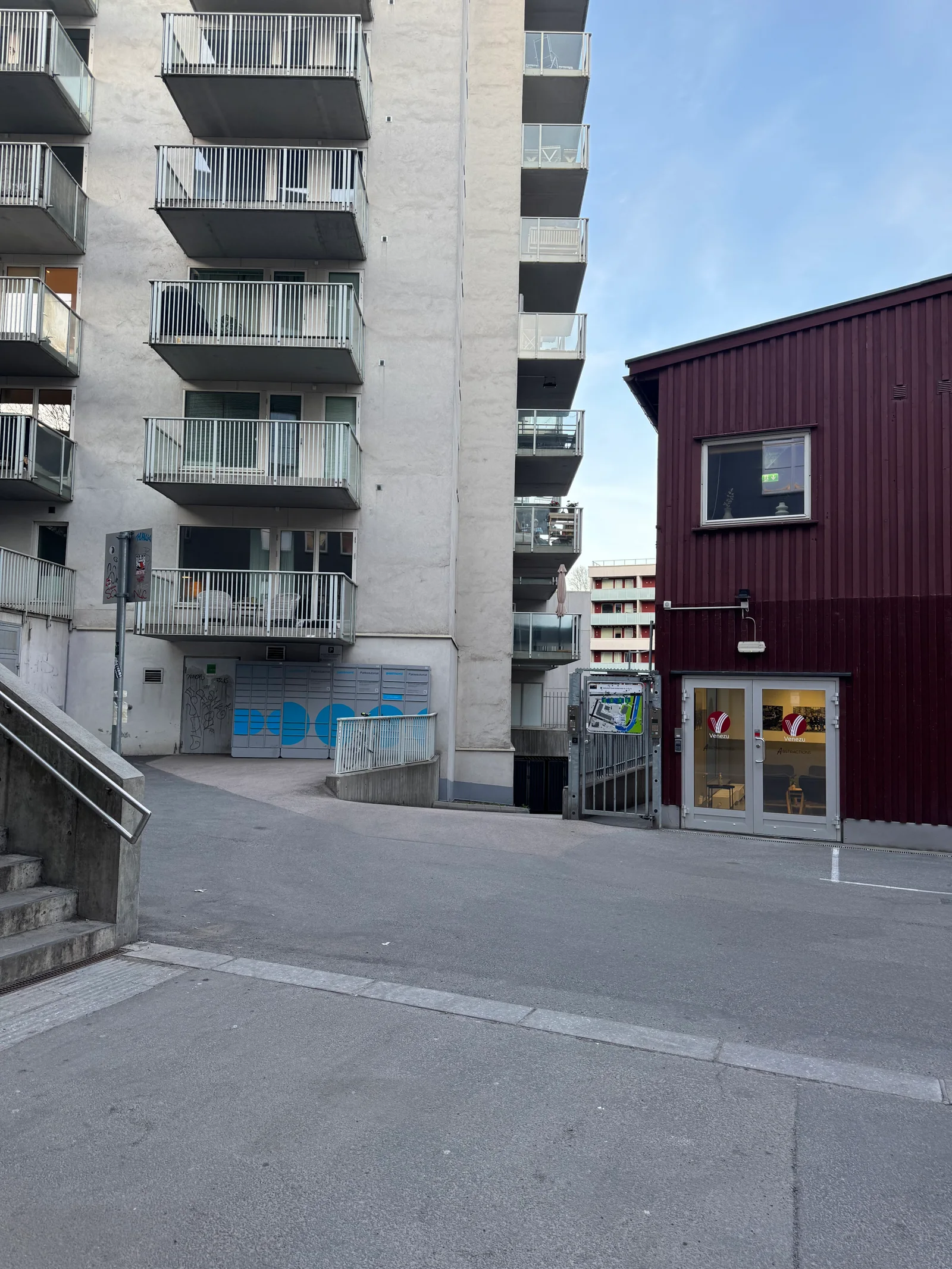 Photo 10