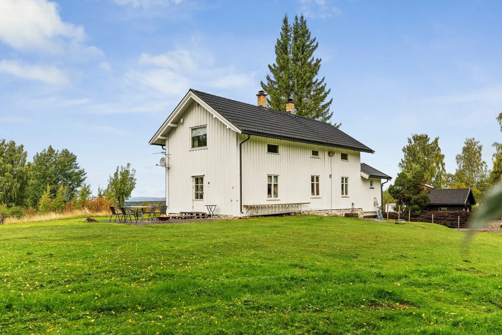 Photo 25