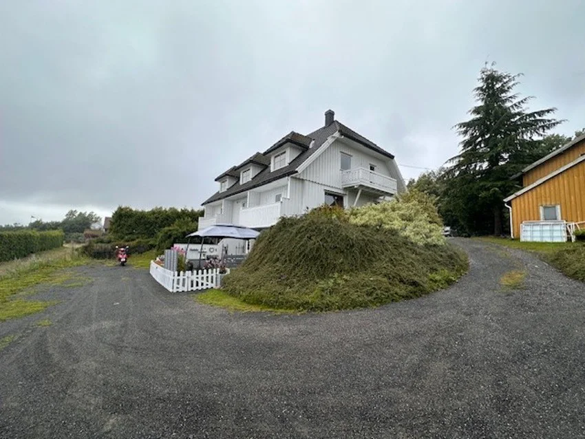 Photo 28