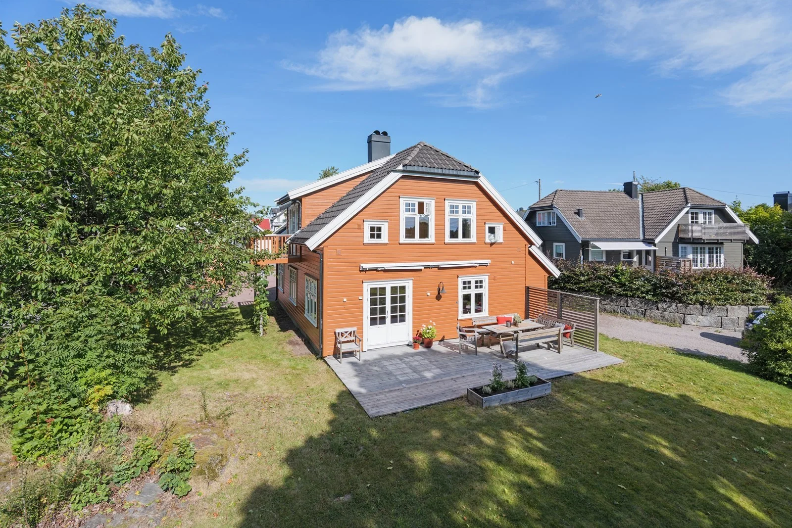 Listing photo