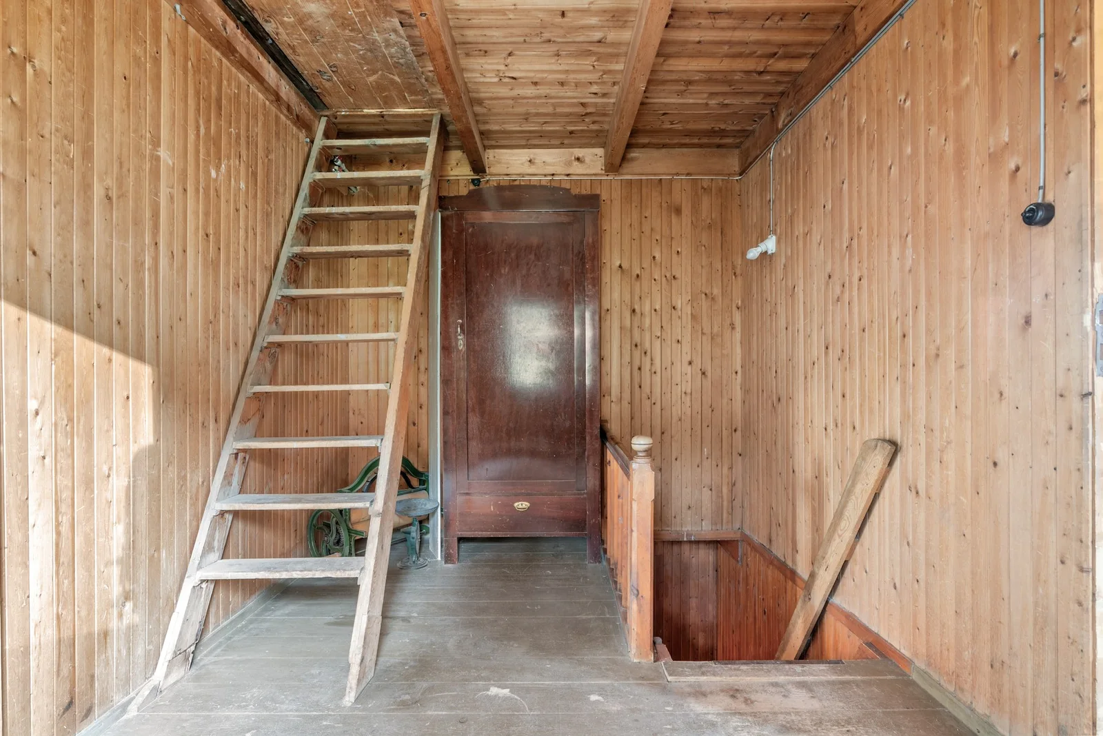 Photo 23