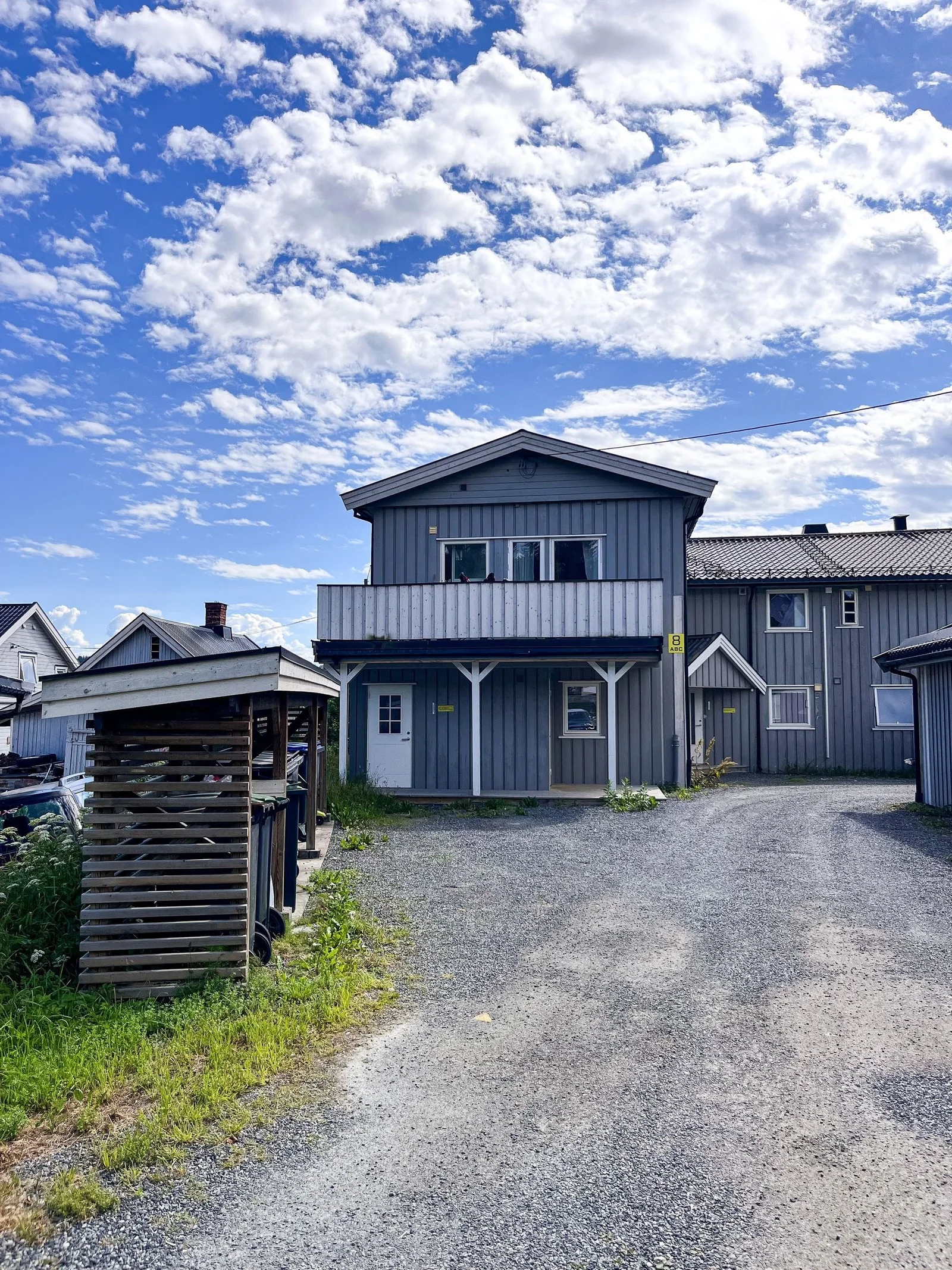 Listing photo