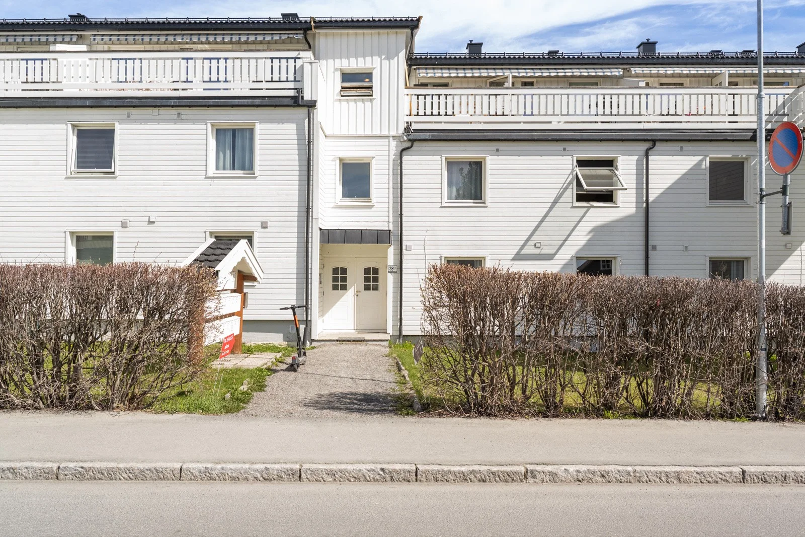 Listing photo