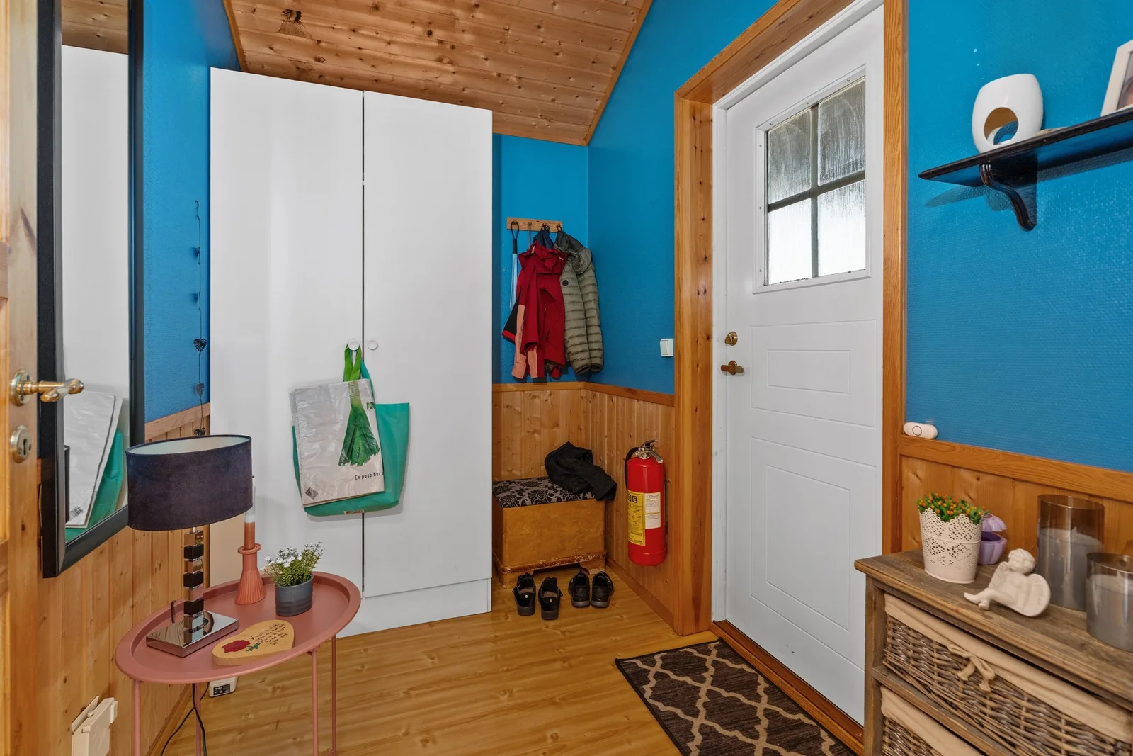 Photo 6