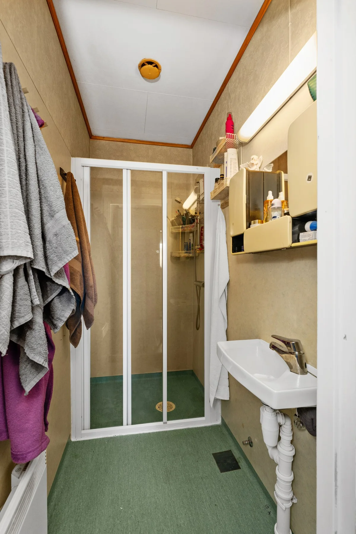 Photo 16