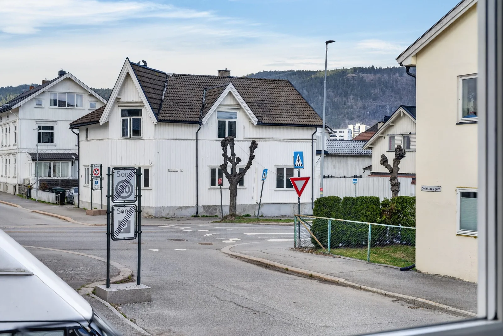 Photo 13