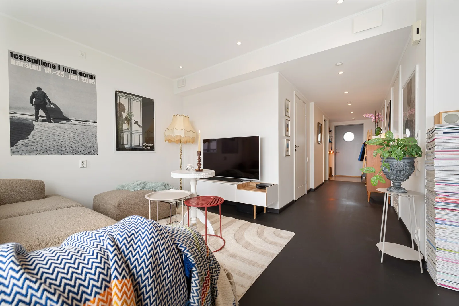 Photo 9