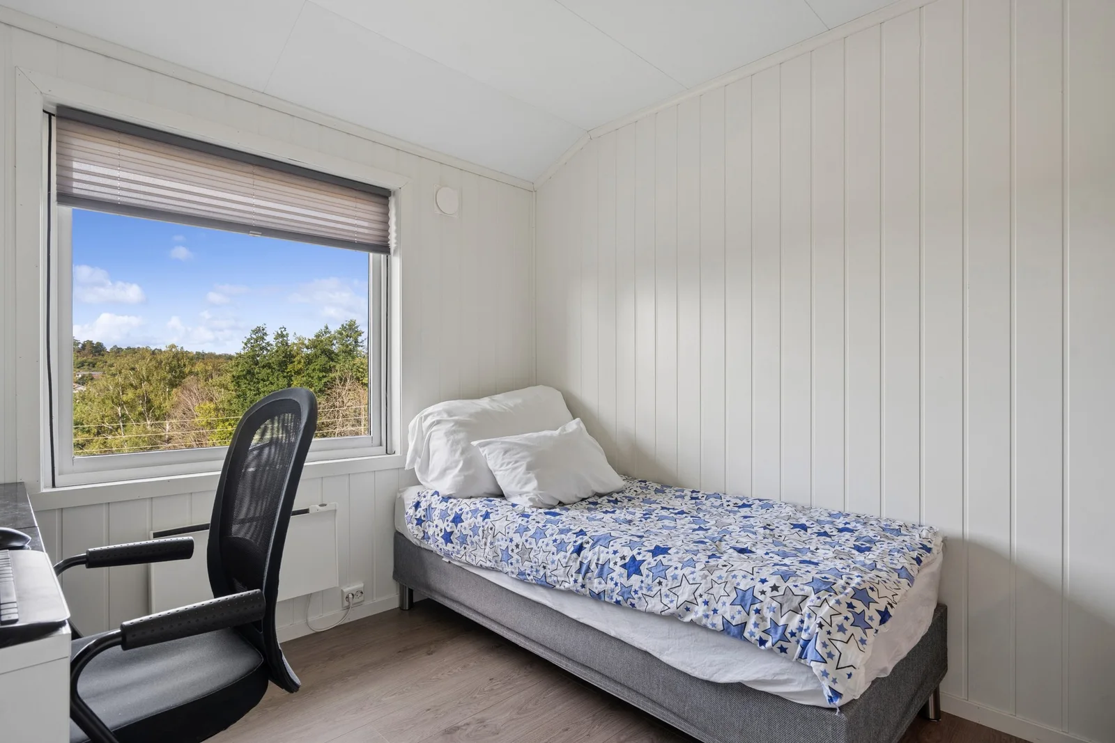 Photo 25