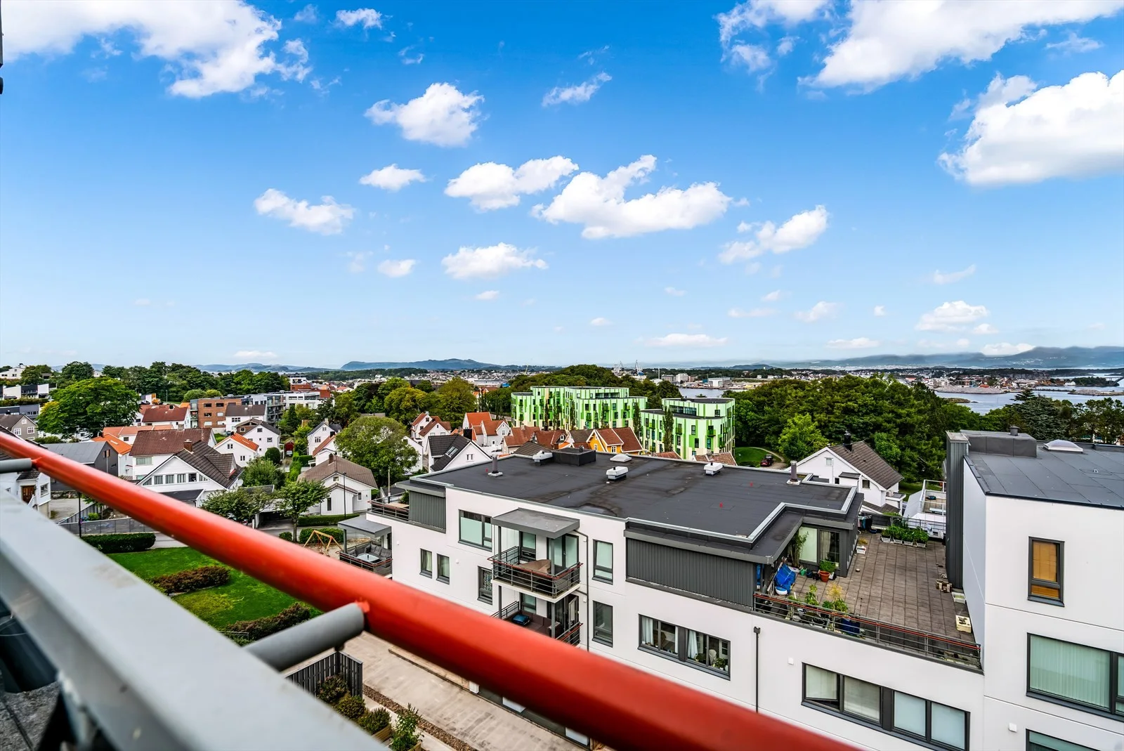 Photo 23