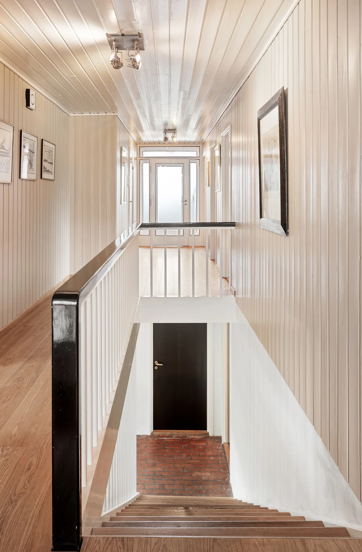 Photo 46